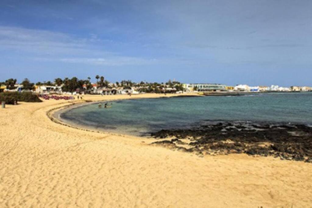 Apartamento Recien Reformado En Centro A Tres Minutos De La Playa Apartment Corralejo Ngoại thất bức ảnh